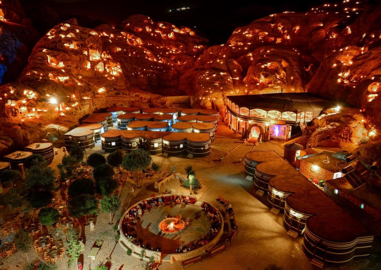 Hotel Little Petra Bedouin Camp à Al Hayy Extérieur photo