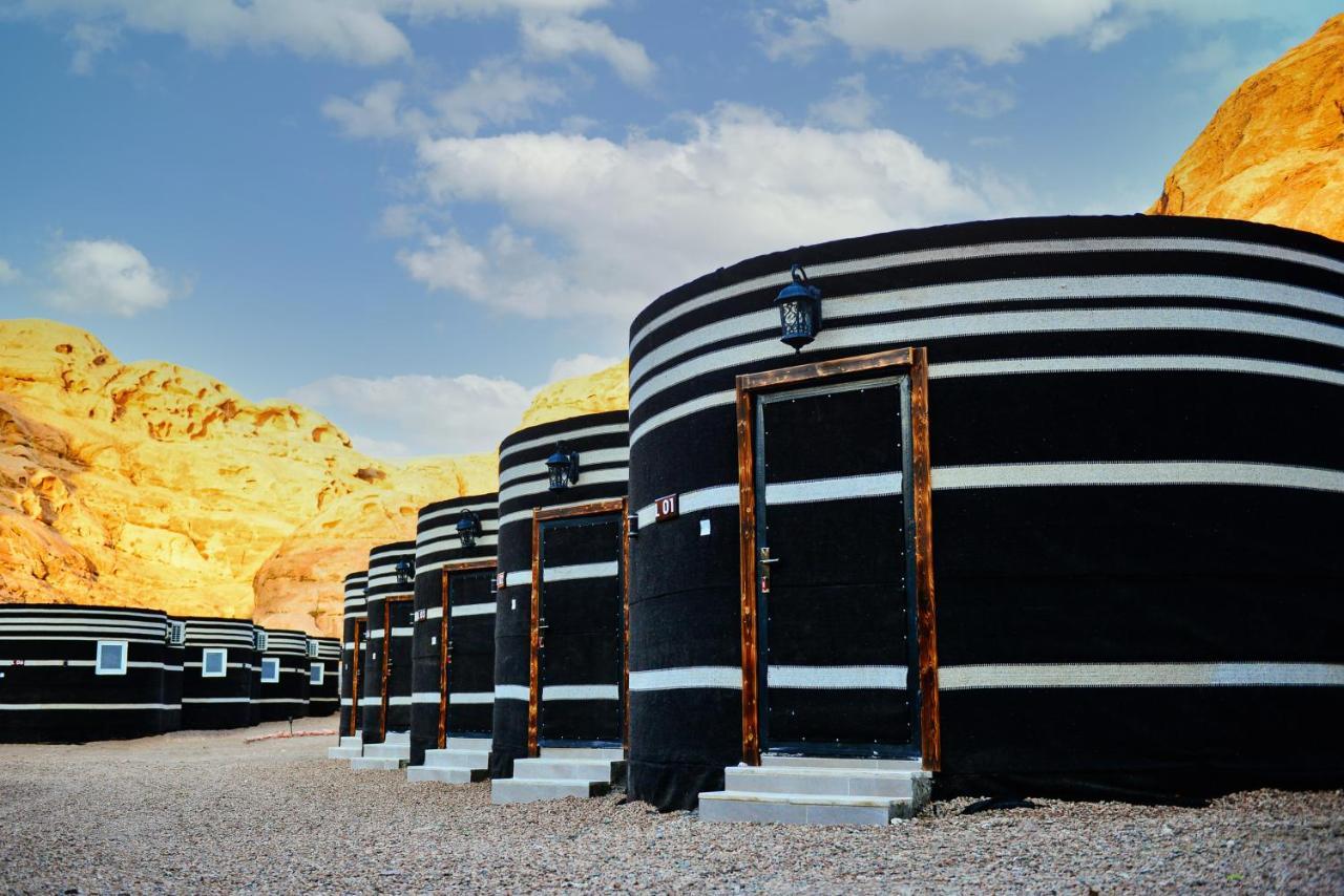 Hotel Little Petra Bedouin Camp à Al Hayy Extérieur photo